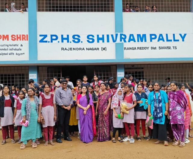 Distributed new clothes to 300 girls,  bringing dignity and confidence to every girl.

#sharanyafoundation #charity #clothesdonation

#charity #donation #support 

𝗦𝗵𝗮𝗿𝗮𝗻𝘆𝗮 𝗗𝗲𝘃𝗲𝗹𝗼𝗽𝗺𝗲𝗻𝘁 𝗙𝗼𝘂𝗻𝗱𝗮𝘁𝗶𝗼𝗻
https://social.donateforneedy.org/donate